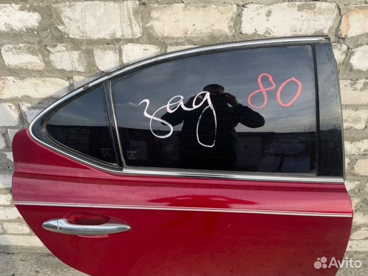 Дверь боковая задняя правая Lexus Is250 GSE20