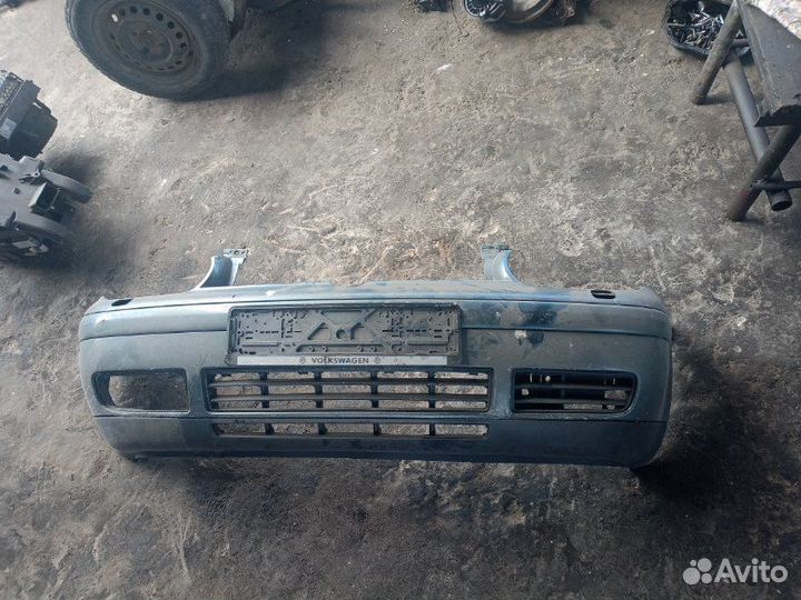 Бампер передний Volkswagen Golf MK4