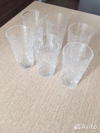 Хрусталь-фужеры на ножках,стопки,рюмки,вазы