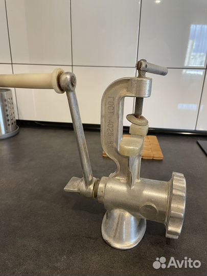 Мясорубка ручная бу