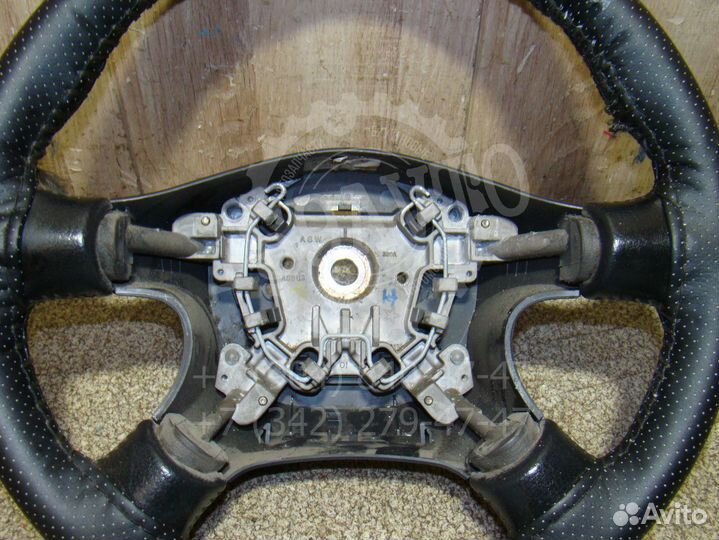 Рулевое колесо Nissan Primera (P12)