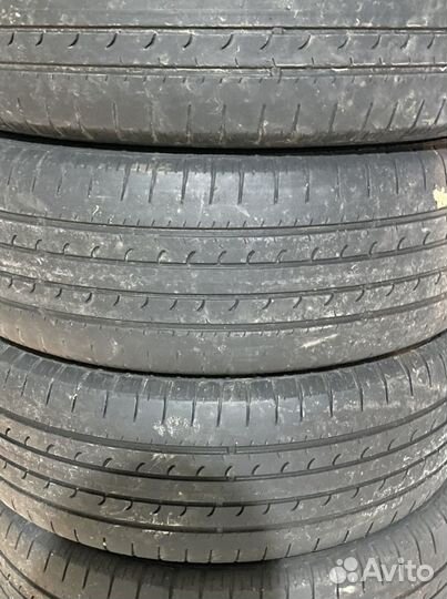 Goodyear EfficientGrip 215/60 R17