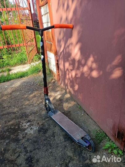 Трюковой самокат