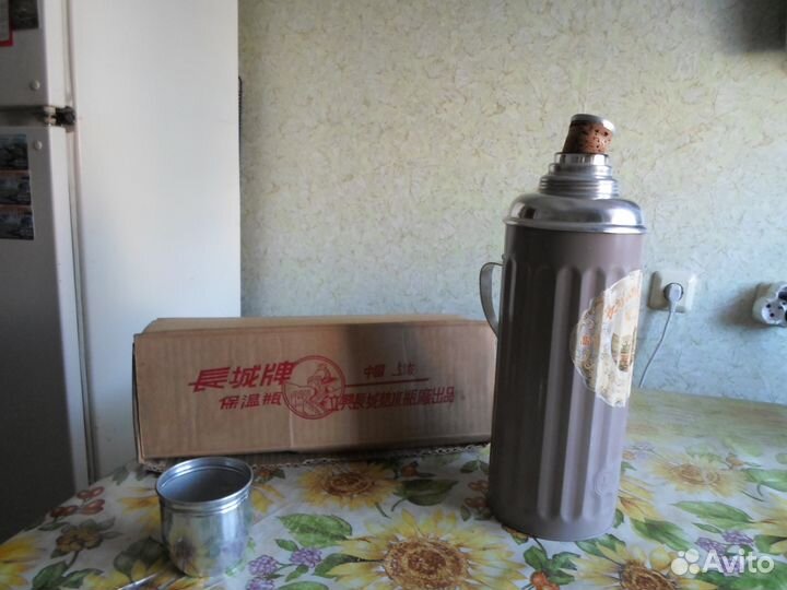 Кастрюля и термосы,соковыжималка