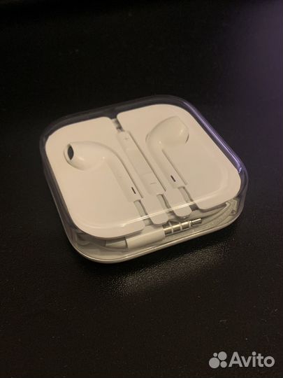 Наушники Apple EarPods проводные