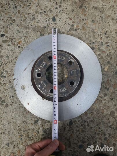 Тормозные диски передние Mazda 3 2.0 BK