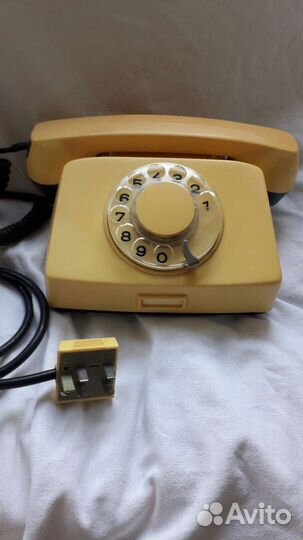 Телефон советских времен