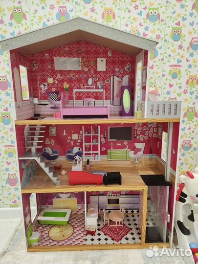Домик кукольный