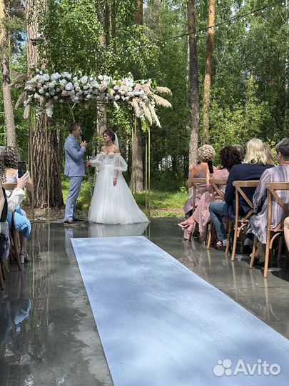 Организатор мероприятий - свадебный координатор