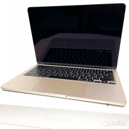 Apple macbook air 13 m2 2022