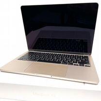 Apple macbook air 13 m2 2022