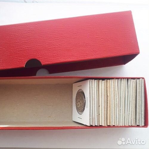 Хранение монет(коробки,альбомы,футляры.)