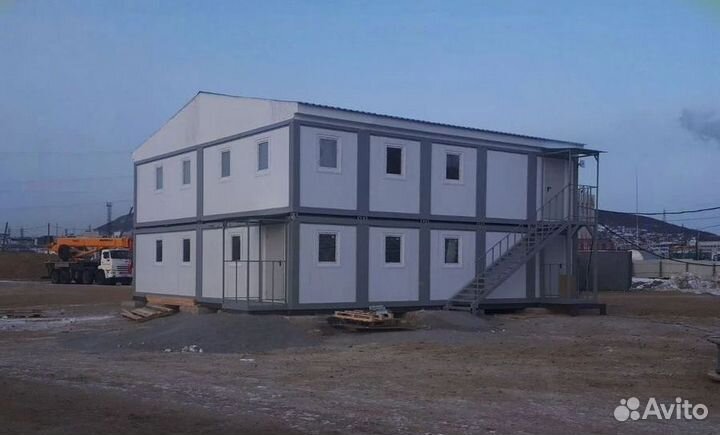 Модульное здание из бытовок