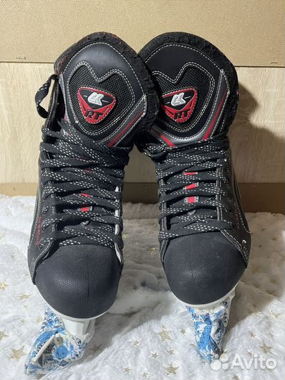 Коньки хоккейные 43 размер senator rt