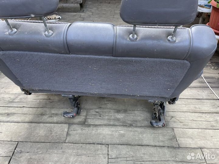 Сидение с детскими креслами