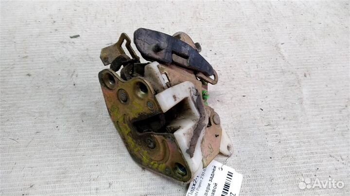 Замок двери задней правой Mitsubishi Pajero 2 91