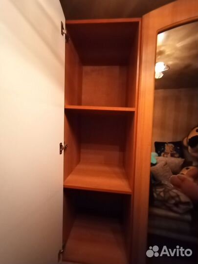Отдам шкаф