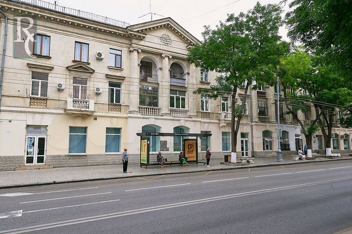 Сдается помещение на первой линии улицы Ленина