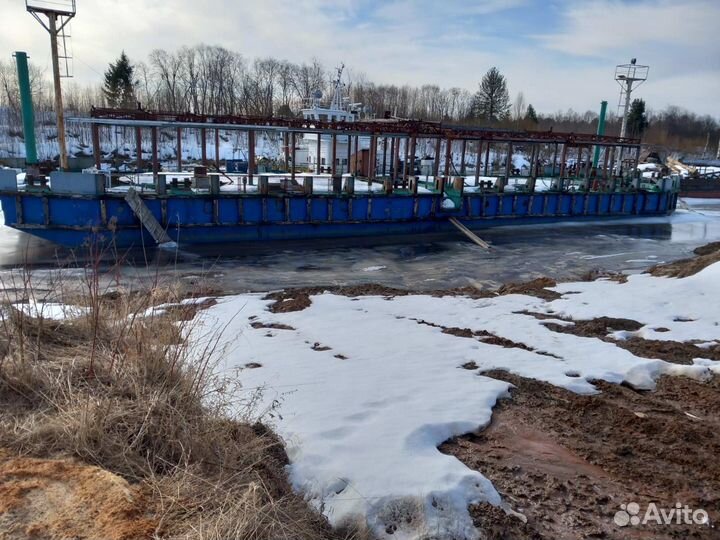 Дебаркадер