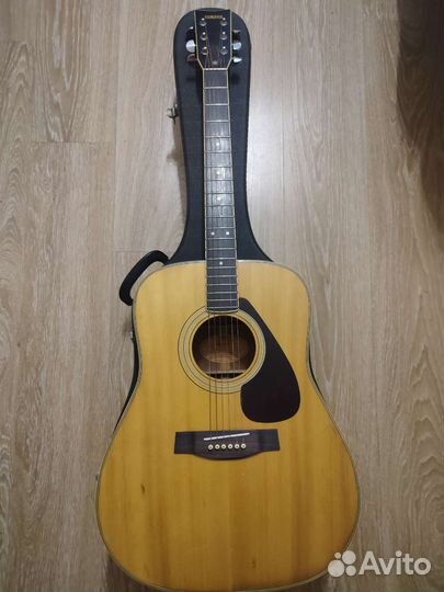 Акустическая гитара yamaha fg201 japan с кейсом