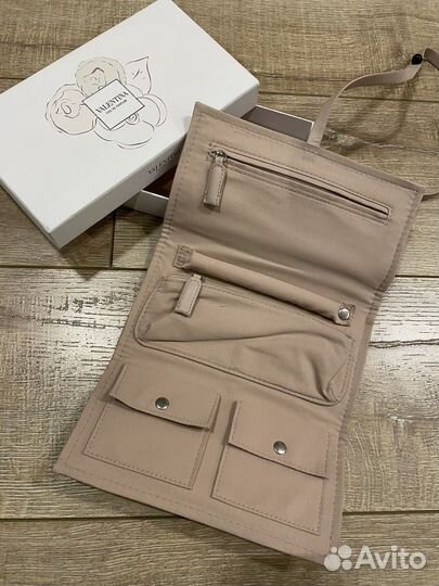 Кошелёк-косметичка Valentino