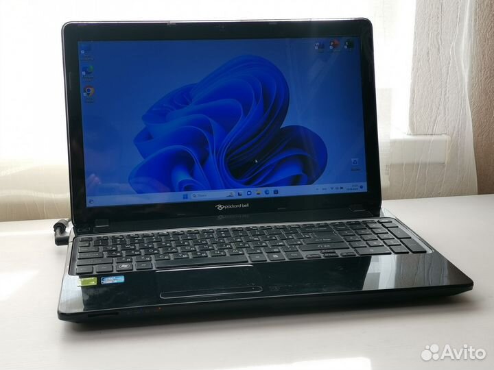 Ноутбук Packard Bell /i5 2450M/GT 620M/SSD+HDD/6GB