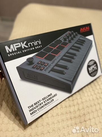 Миди клавиатура akai MPK Mini 3