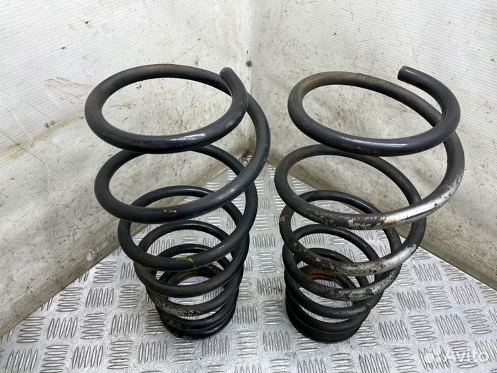 Пружина задняя Toyota Camry V40 2azfe 2008