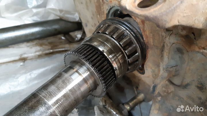 Продам левую и правую полуоси заднего моста Кайрон