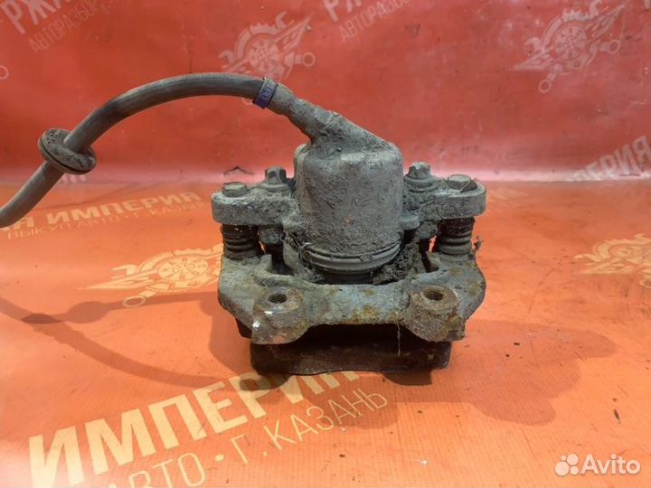 Суппорт передний левый Лада Калина 1 универсал