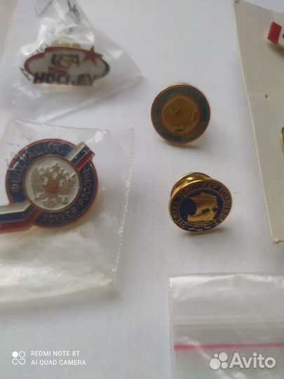 Хоккейные значки