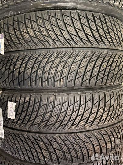 Michelin Pilot Alpin 5 SUV 285/40 R22 и 255/45 R22