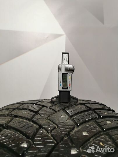 Pirelli Scorpion Ice Zero 2 285/45 R22 114H