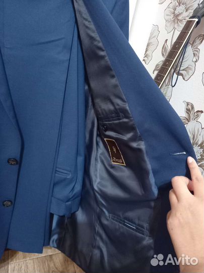 Костюм для 9-11 классника