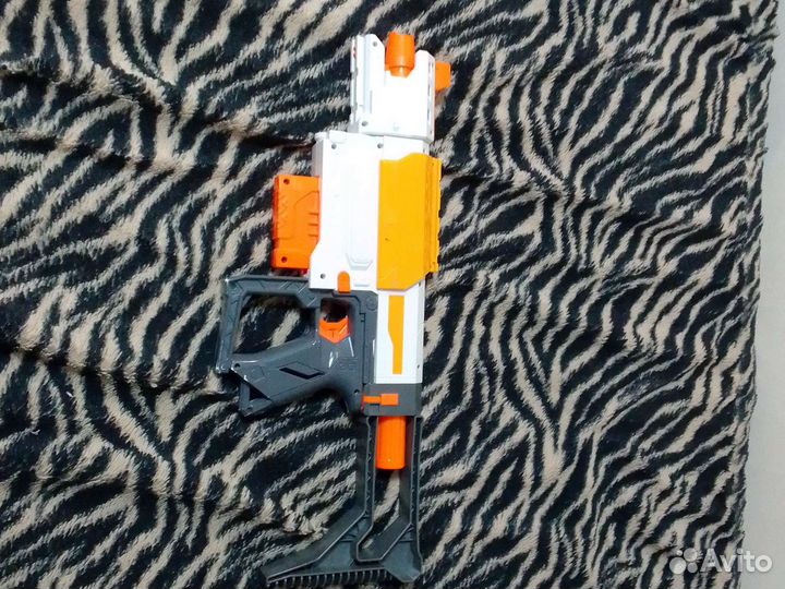 Бластер нерф