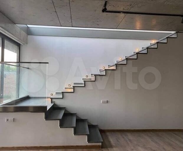 Дом 520 м² на участке 12 сот.