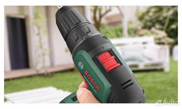 Дрель-шуруповерт bosch Universal Drill 18V 06039D4