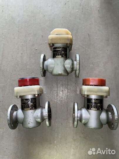 Вакуумная арматура и приборы для измерения