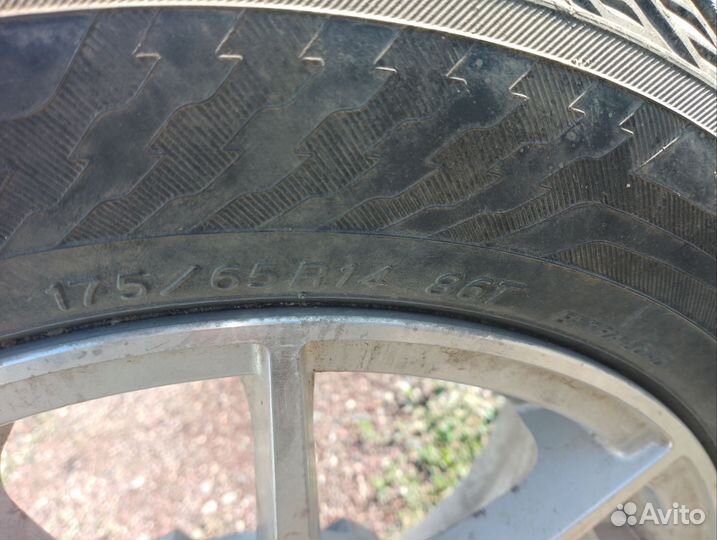 Колеса зимние 175 65 r14