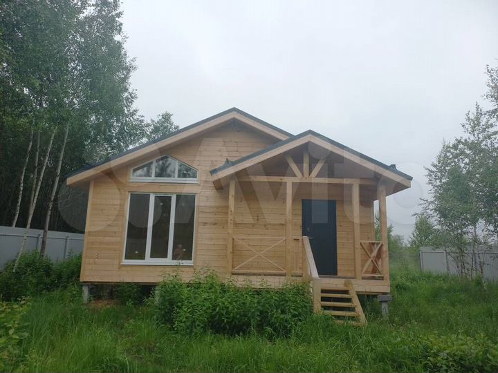 Дом 57,9 м² на участке 8 сот.