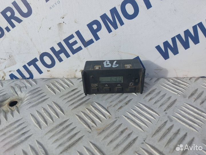 Часы Mercedes-Benz Actros 2 (MP2) 2008 A0008277470