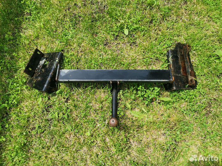 Фаркоп на Hyundai Tucson 2004-2010