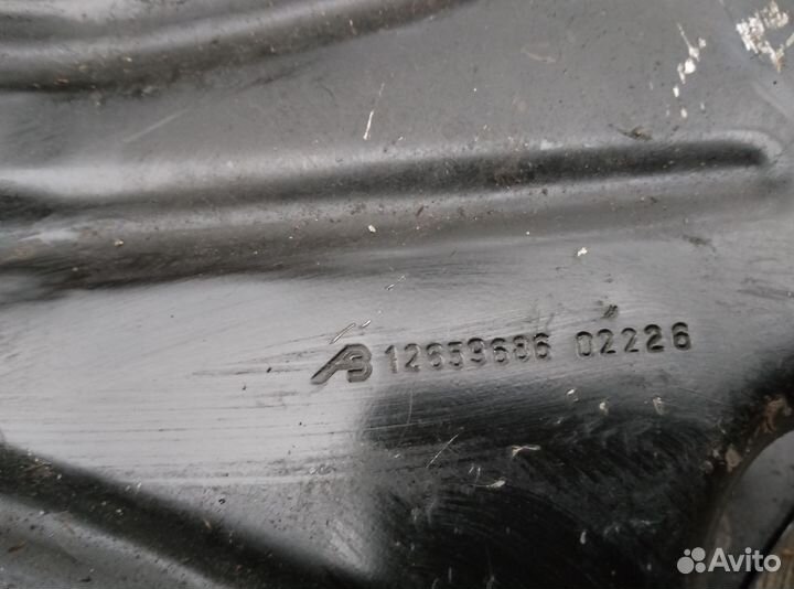 Поддон нижний 6.2 L86 Cadillac Escalade 4 Тахо Шев