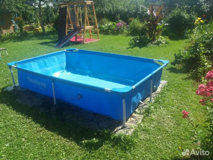 Каркасный бассейн intex бу