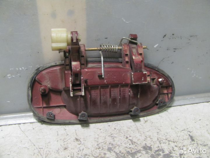 Ручка двери задняя левая Kia Spectra 2001-2011