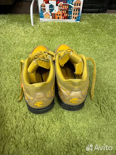 Nike dunk off white rubber yellow