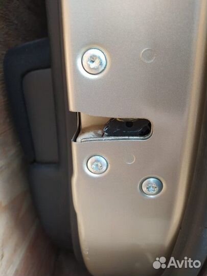 Дверь передняя правая Mitsubishi Outlander CW6W