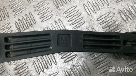 Щеткодержатель лобового стекла subaru legacy 3 (2S