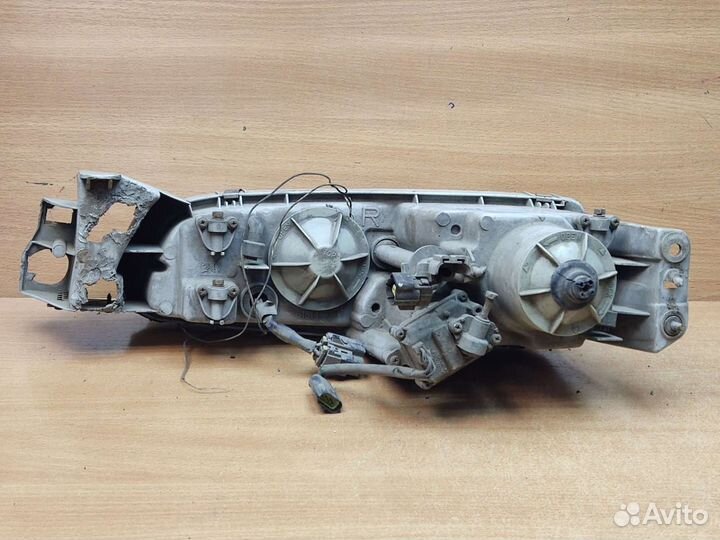 Фары передние, Mazda 626 GE