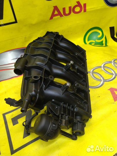 Коллектор впускной Audi A4 седан 2.0 cdnc 2010